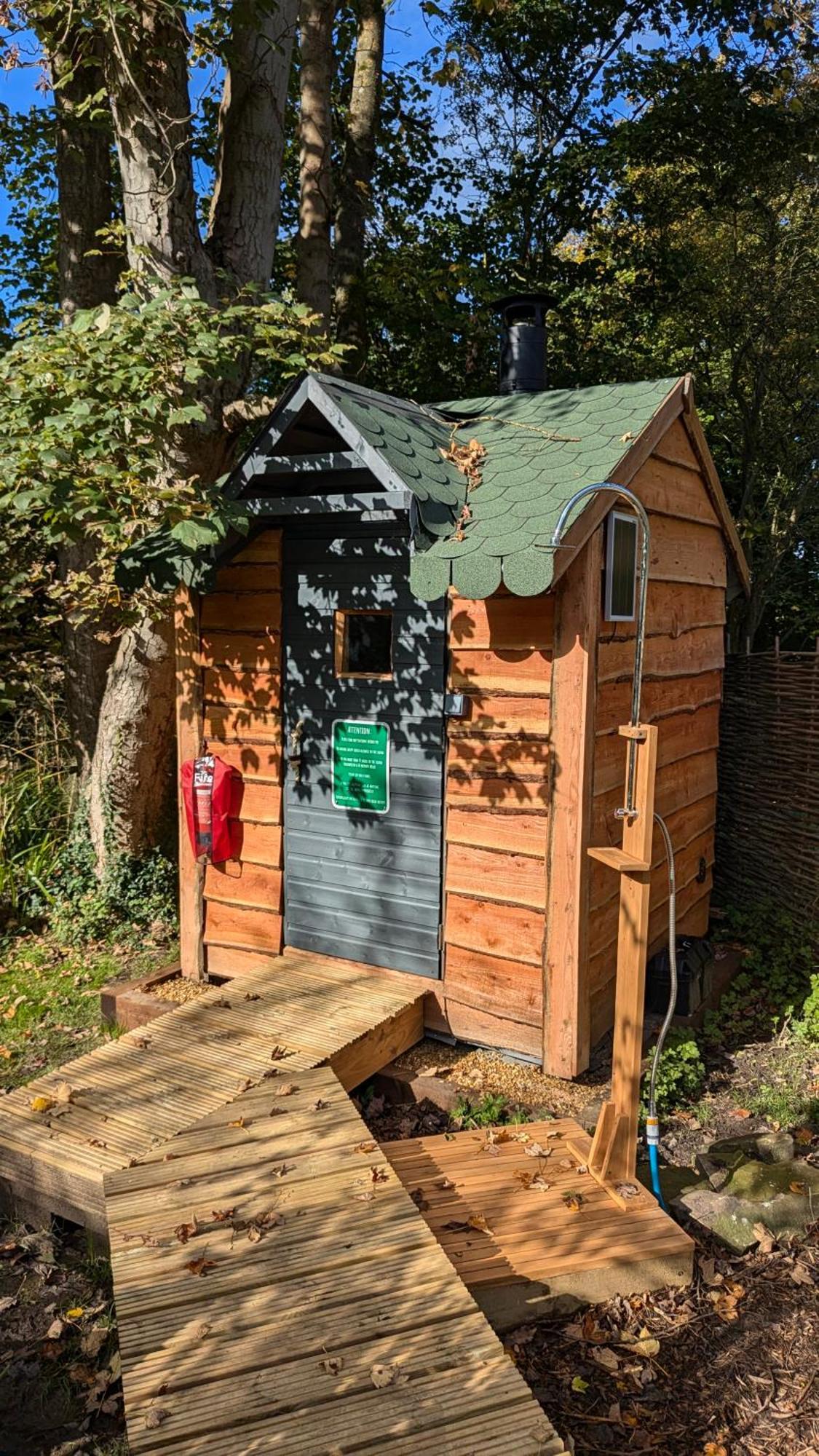 Emlyn'S Coppice - Luxury Woodland Glamping Villa โฮลีเวล ภายนอก รูปภาพ