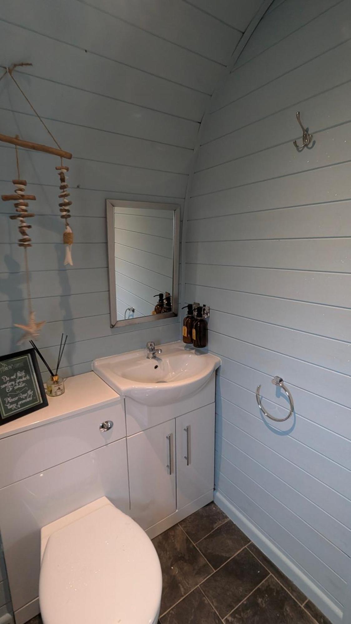 Emlyn'S Coppice - Luxury Woodland Glamping Villa โฮลีเวล ภายนอก รูปภาพ
