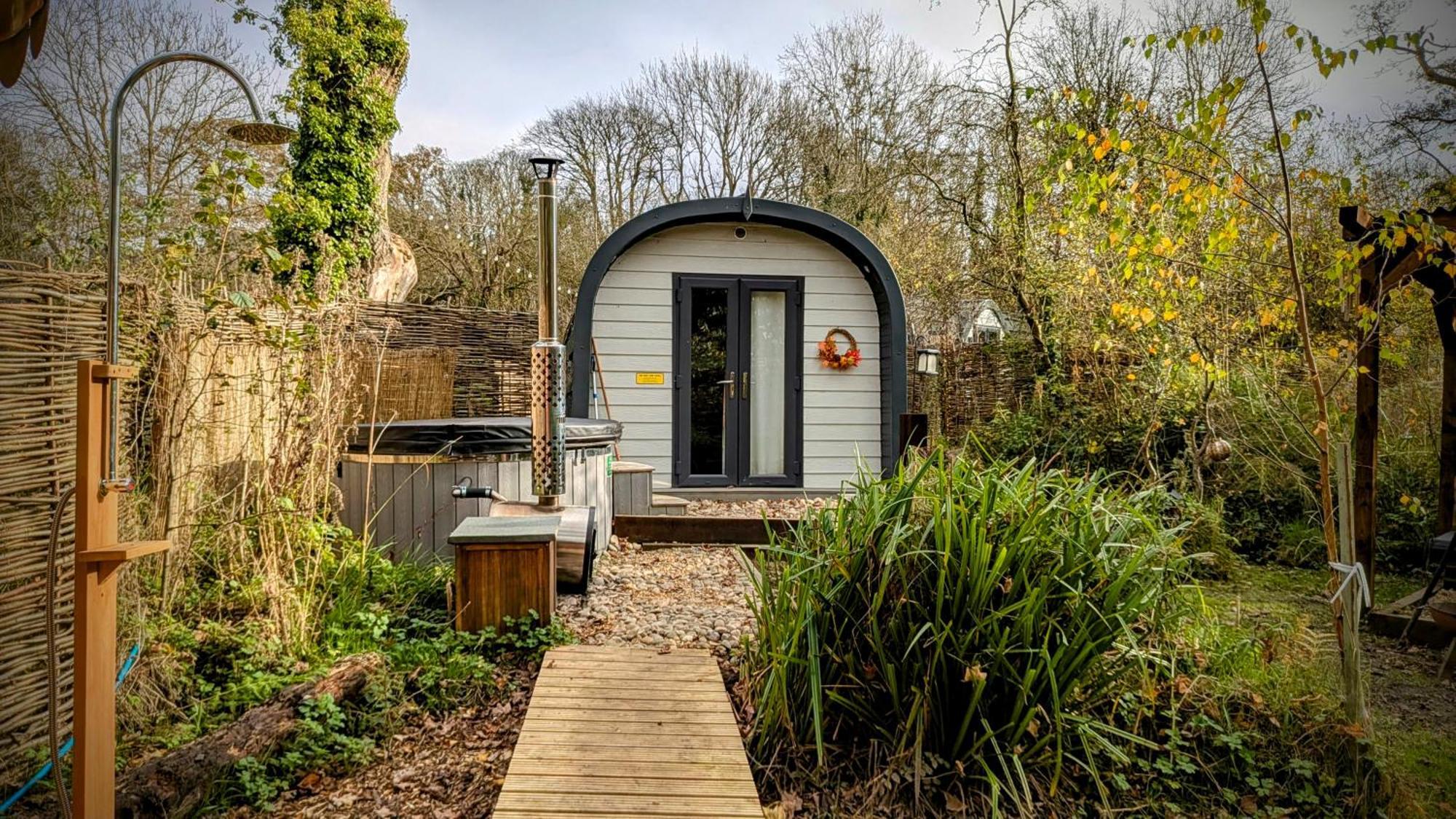 Emlyn'S Coppice - Luxury Woodland Glamping Villa โฮลีเวล ภายนอก รูปภาพ